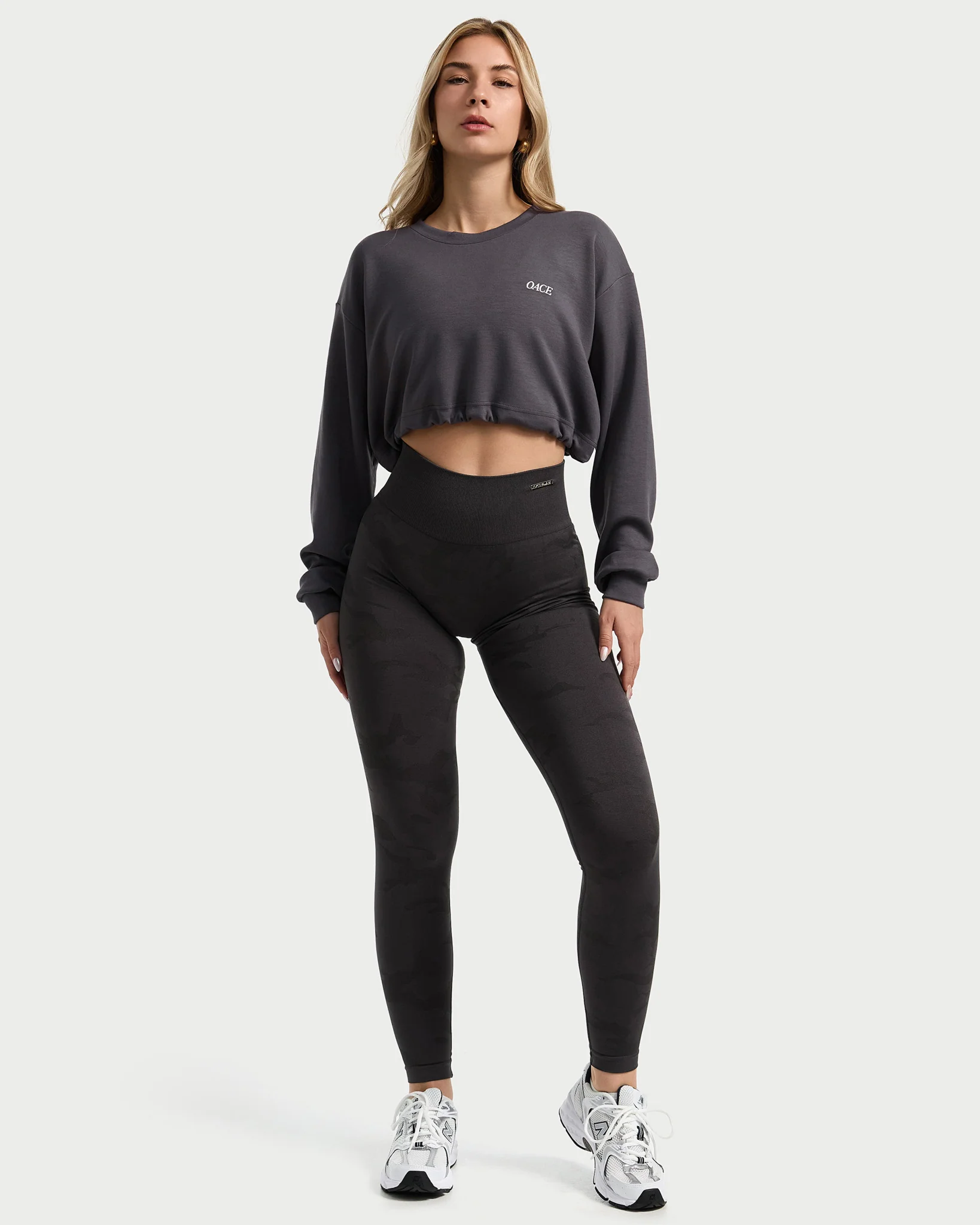 Adjustable Cropped Sweater - Image 4