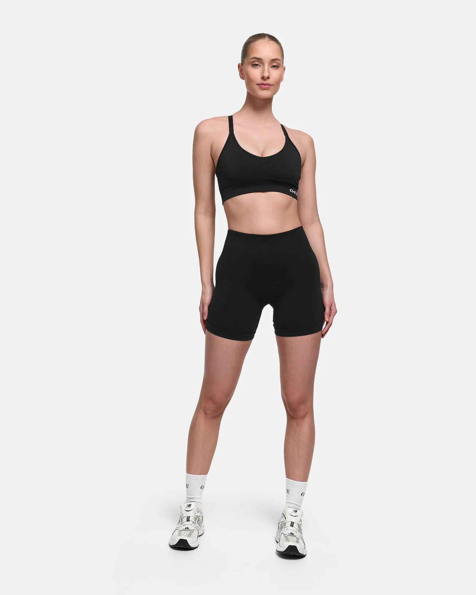 Appearance Contour Seamless Shorts - Image 12