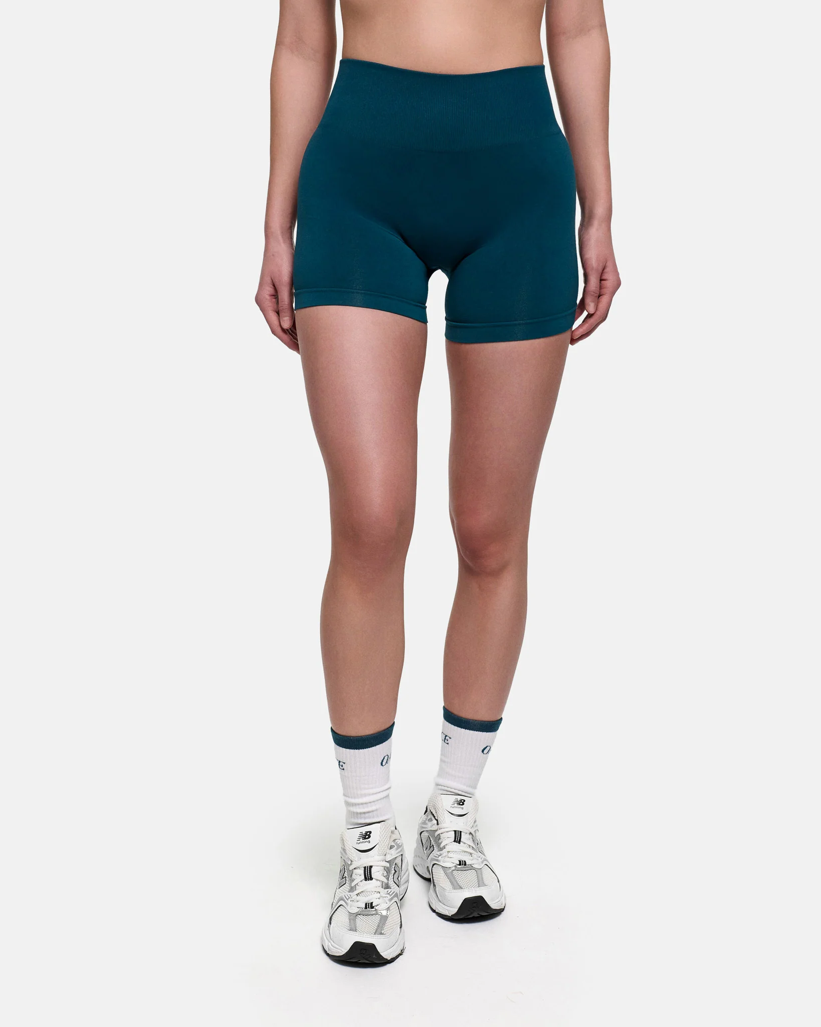 Appearance Contour Seamless Shorts - Image 15