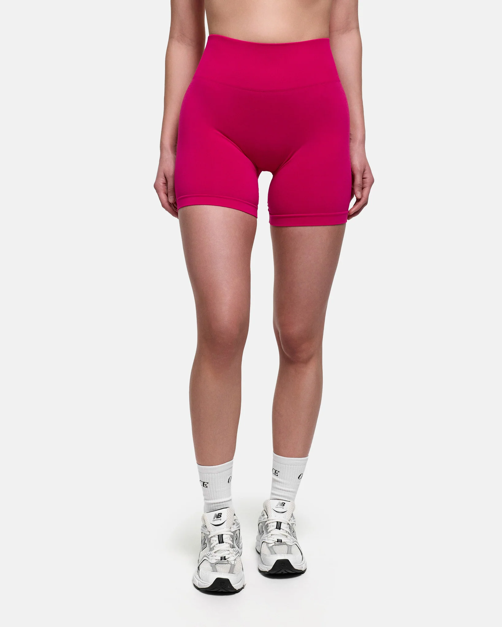 Appearance Contour Seamless Shorts - Image 28