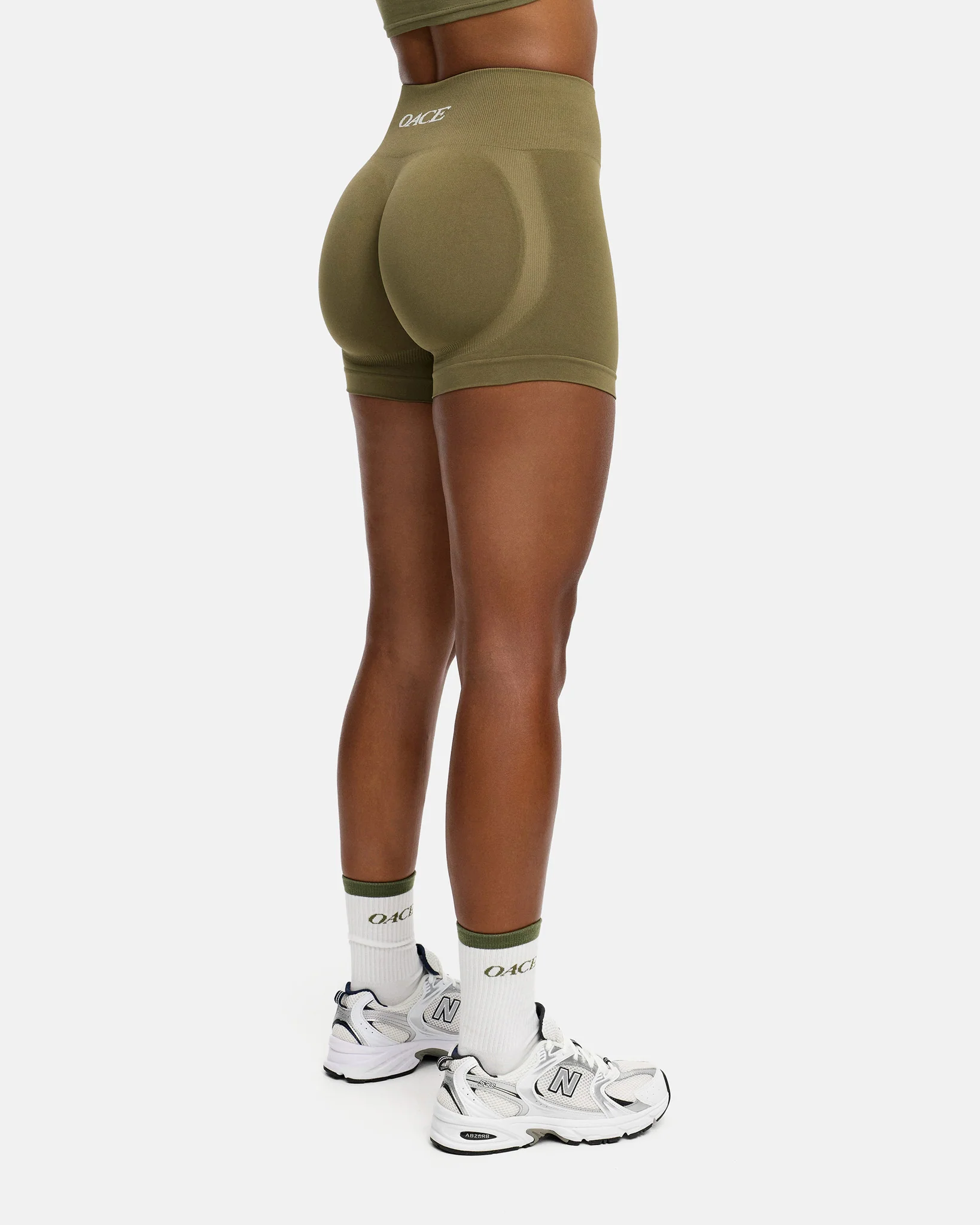 Appearance Contour Seamless Shorts - Image 41