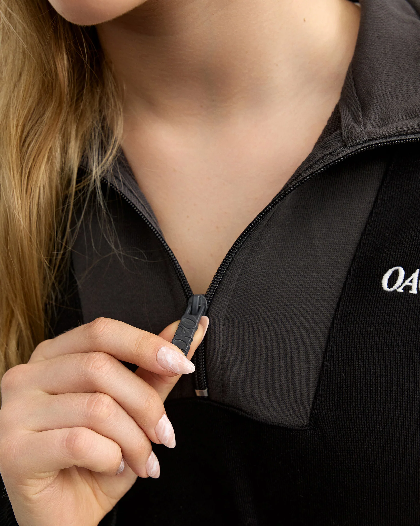Appearance Shaded Halfzip - Image 12