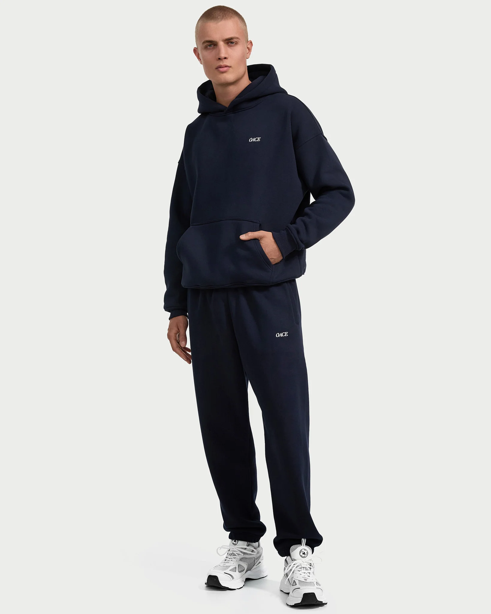 Basic Hoodie Men - Image 24