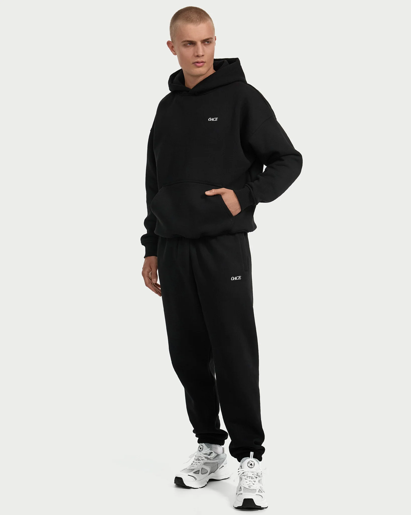 Basic Hoodie Men - Image 30