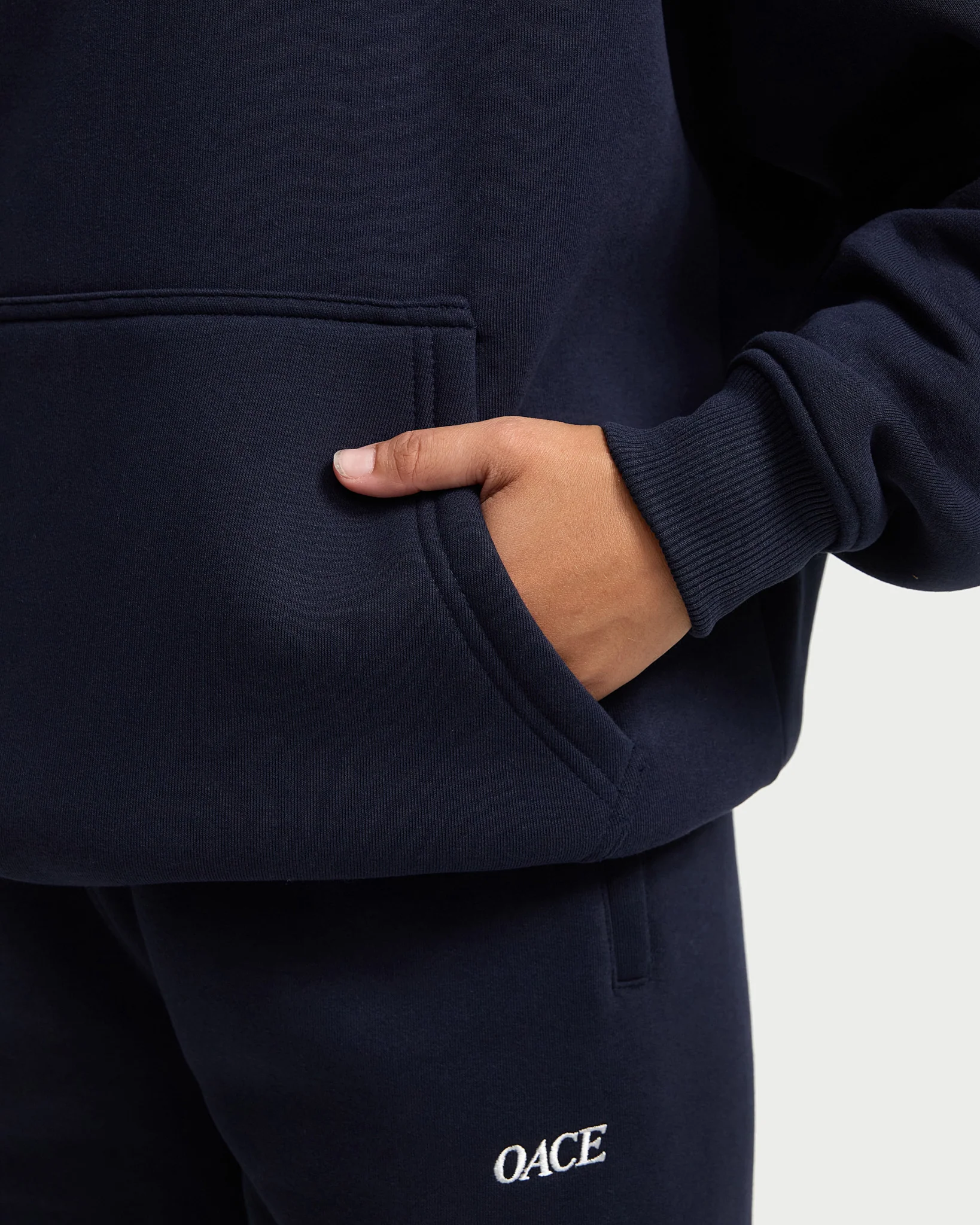Basic Hoodie Women - Image 23