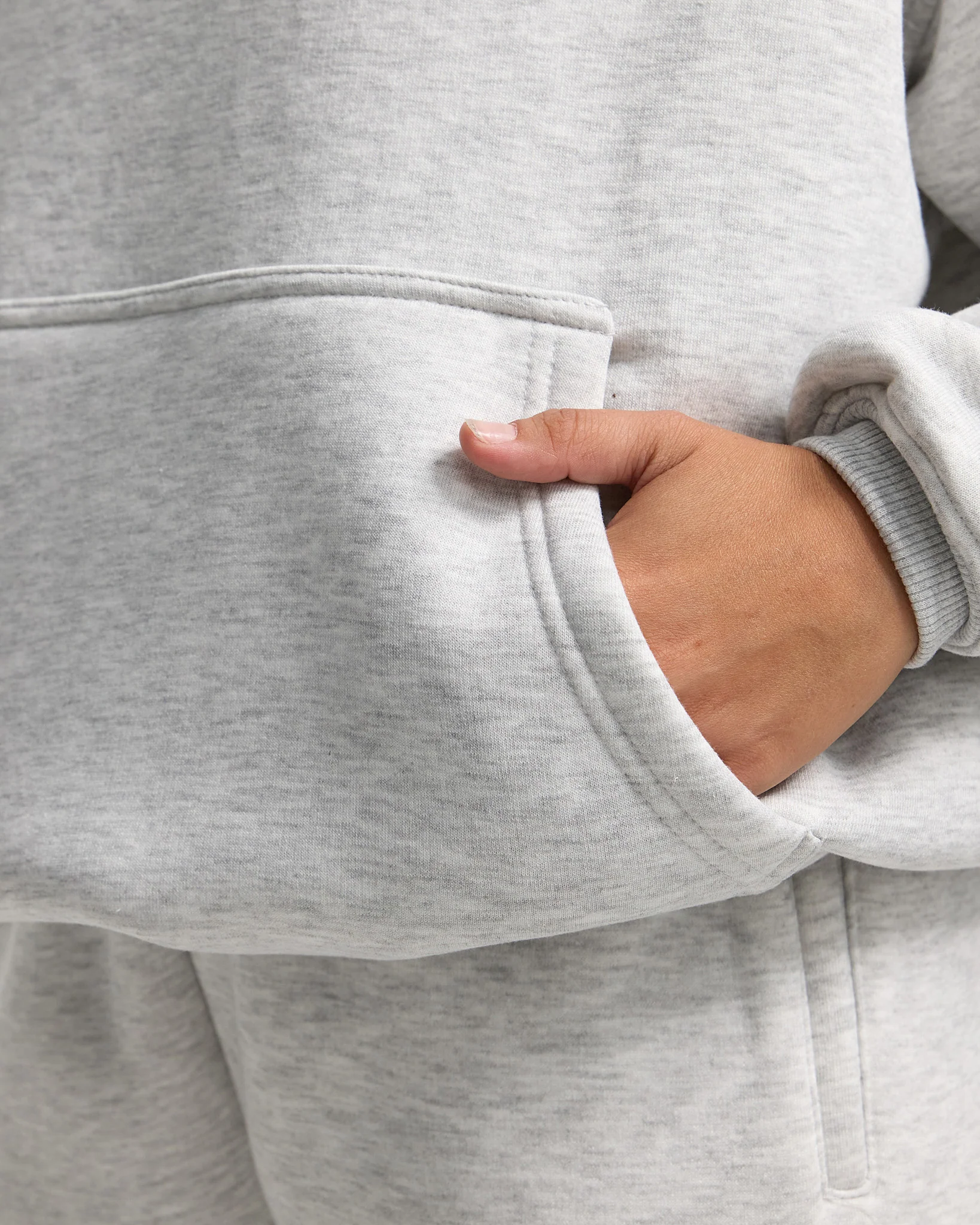 Basic Hoodie Women - Image 35