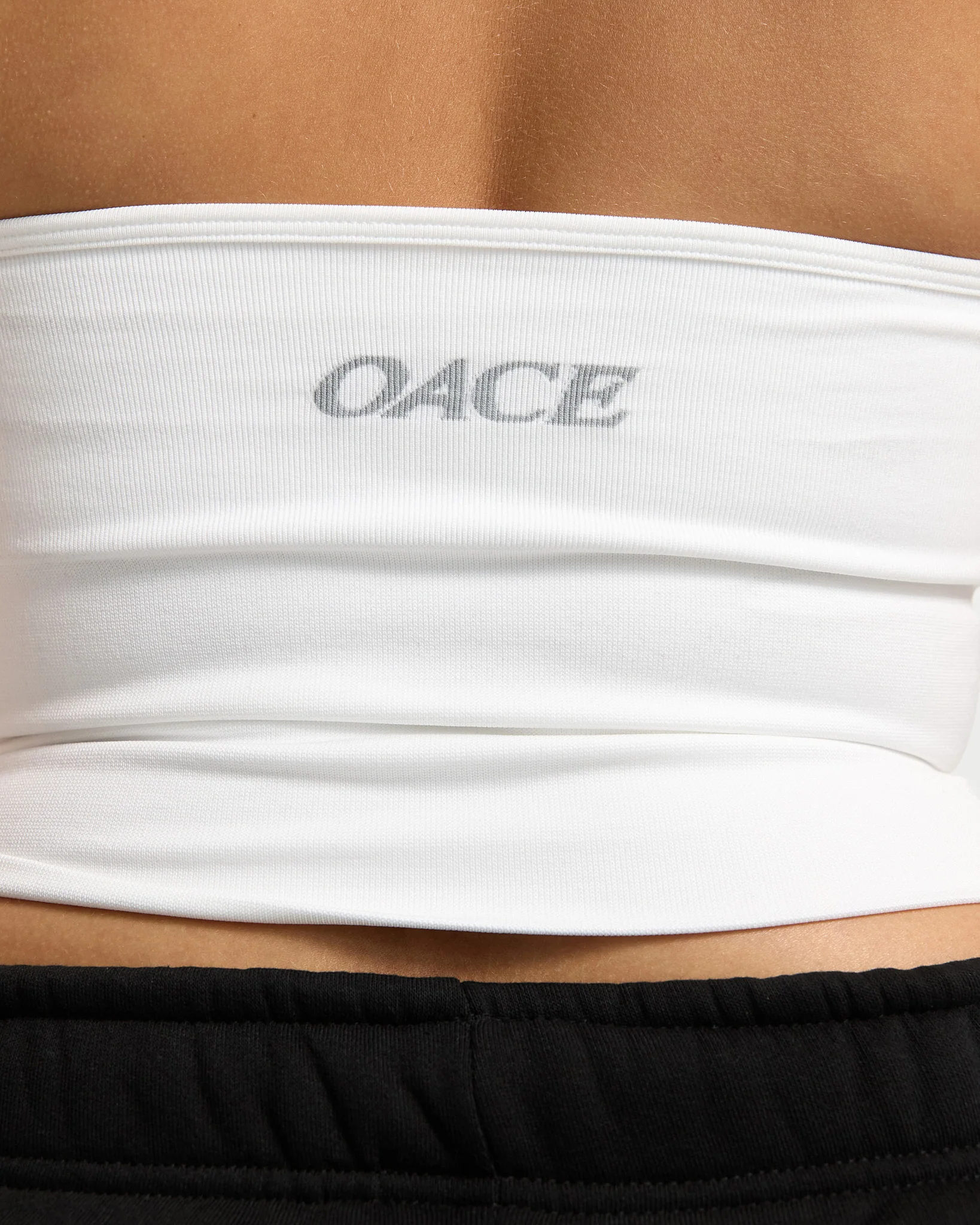 Basic Seamless Neckholder Top - Image 5