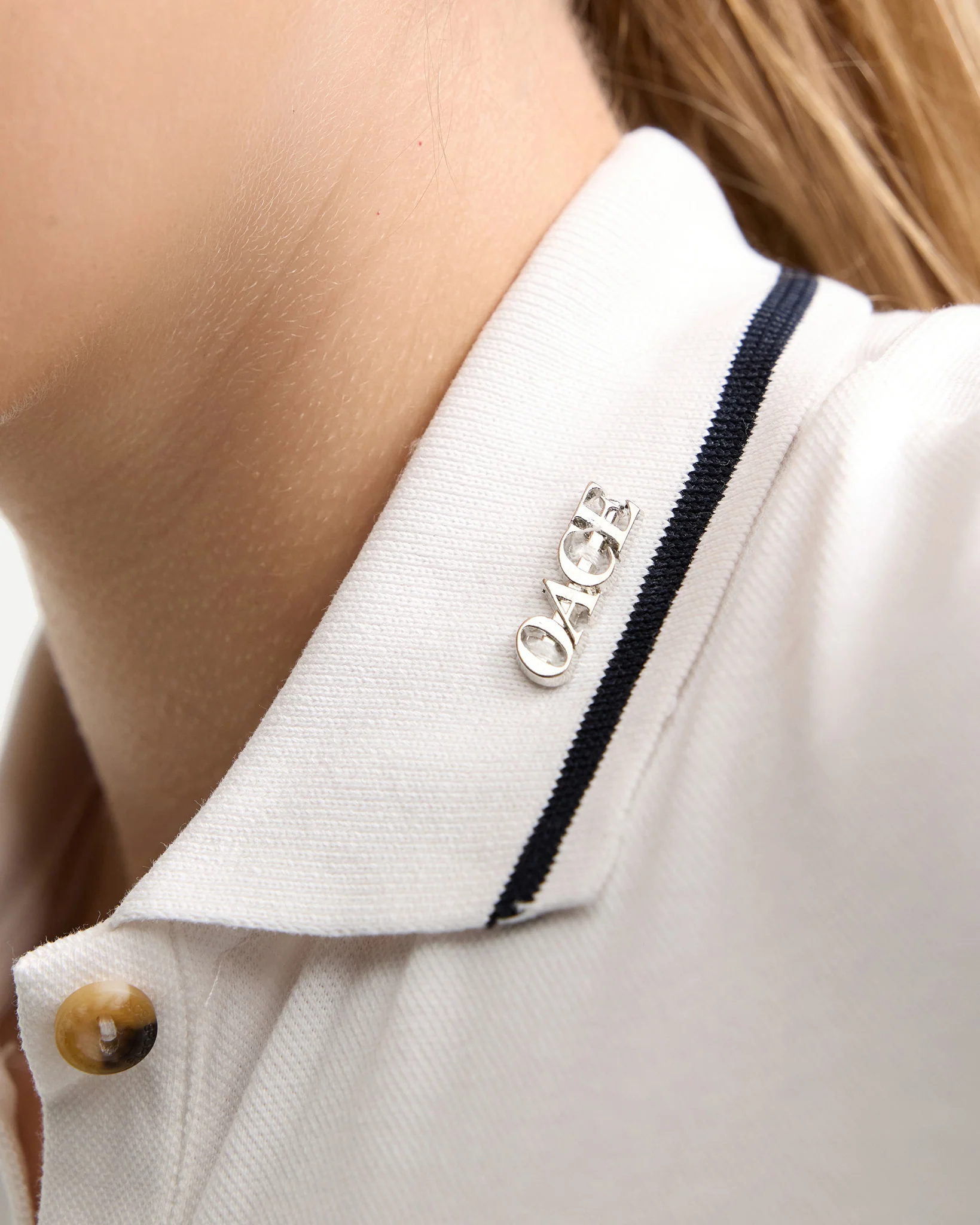 Bon Vivant Cropped Poloshirt - Image 11