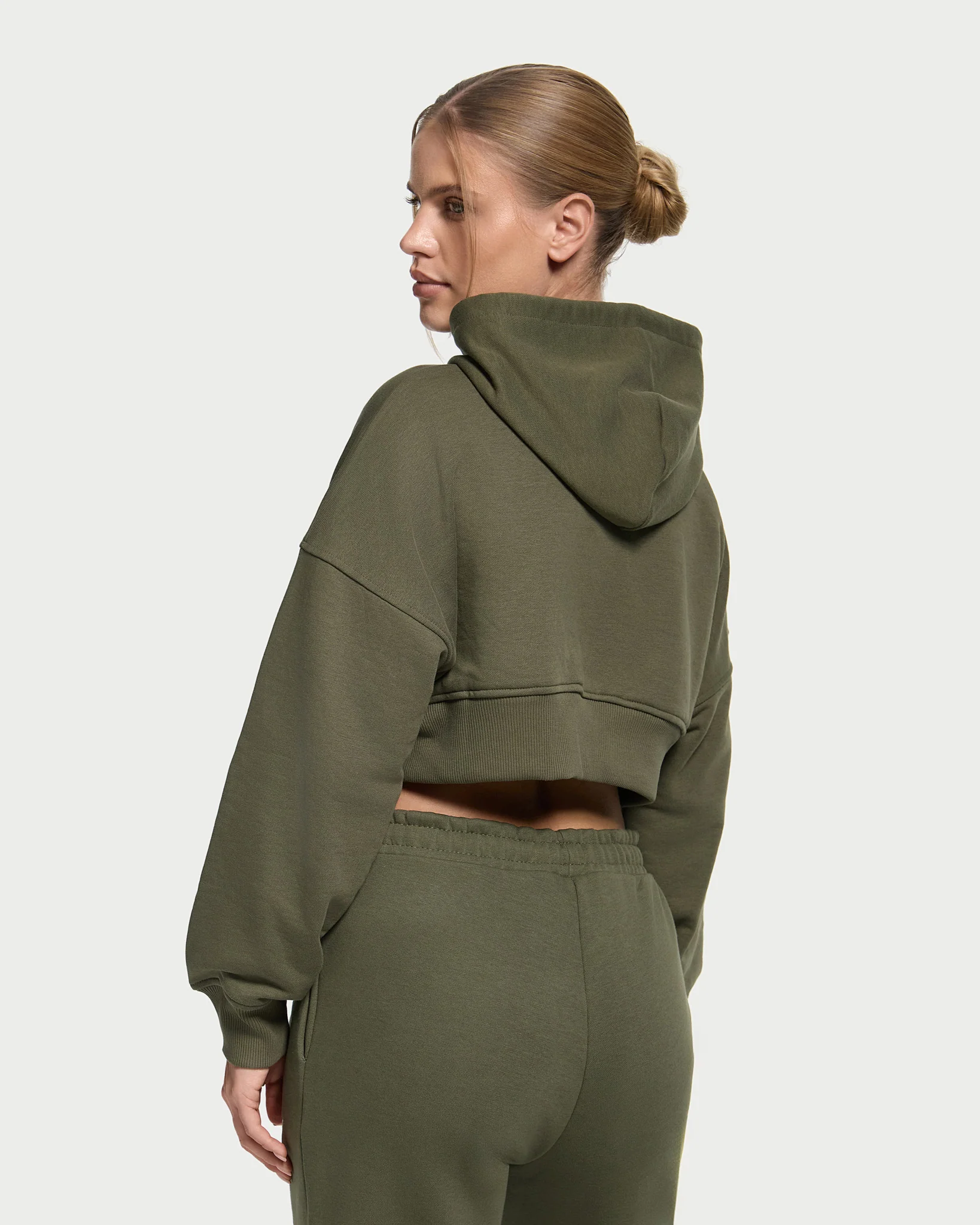 Calm Cropped Zip Jacket - Image 13