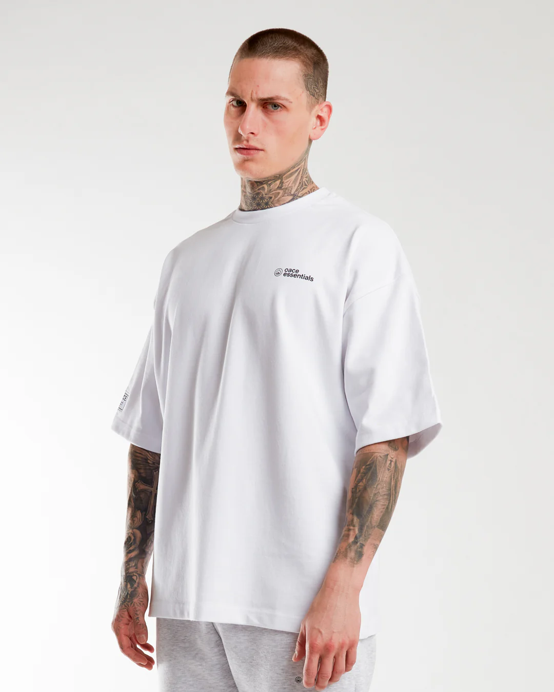 essentials Oversized T-Shirt V2 - Image 9