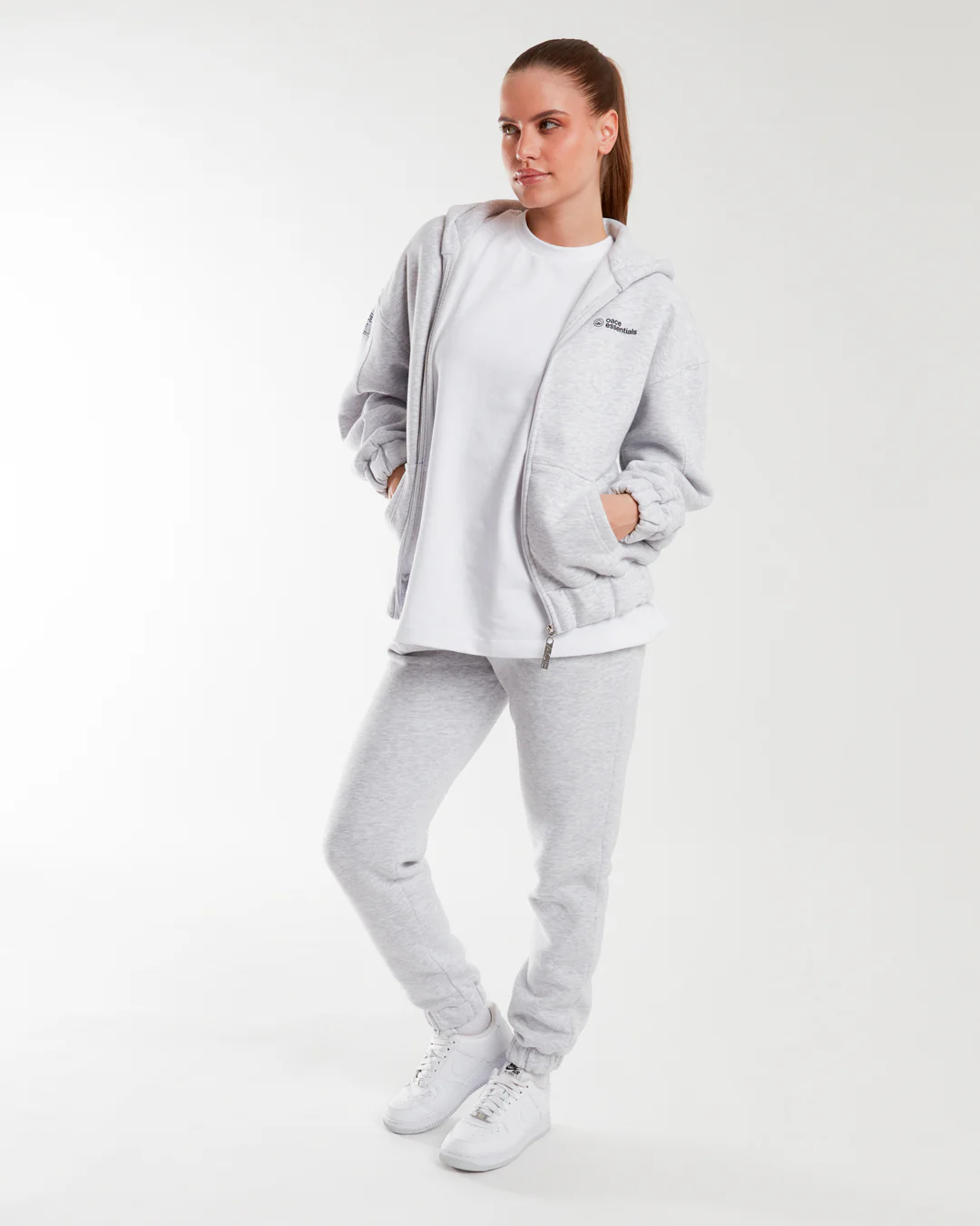 essentials Oversized Zip Jacket Women - Image 23
