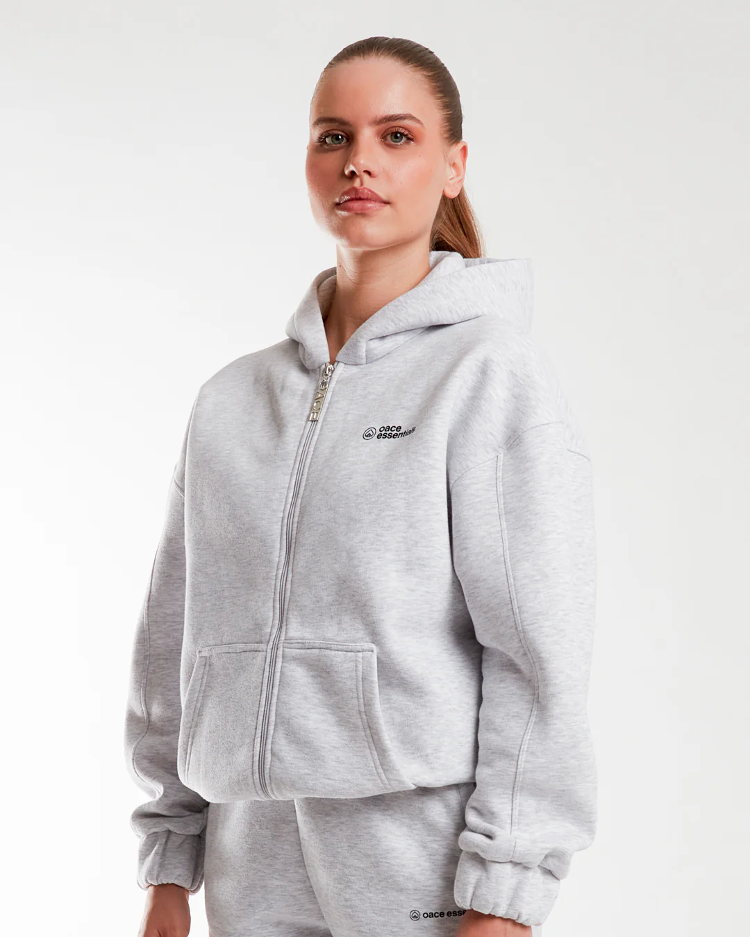 essentials Oversized Zip Jacket Women - Image 25