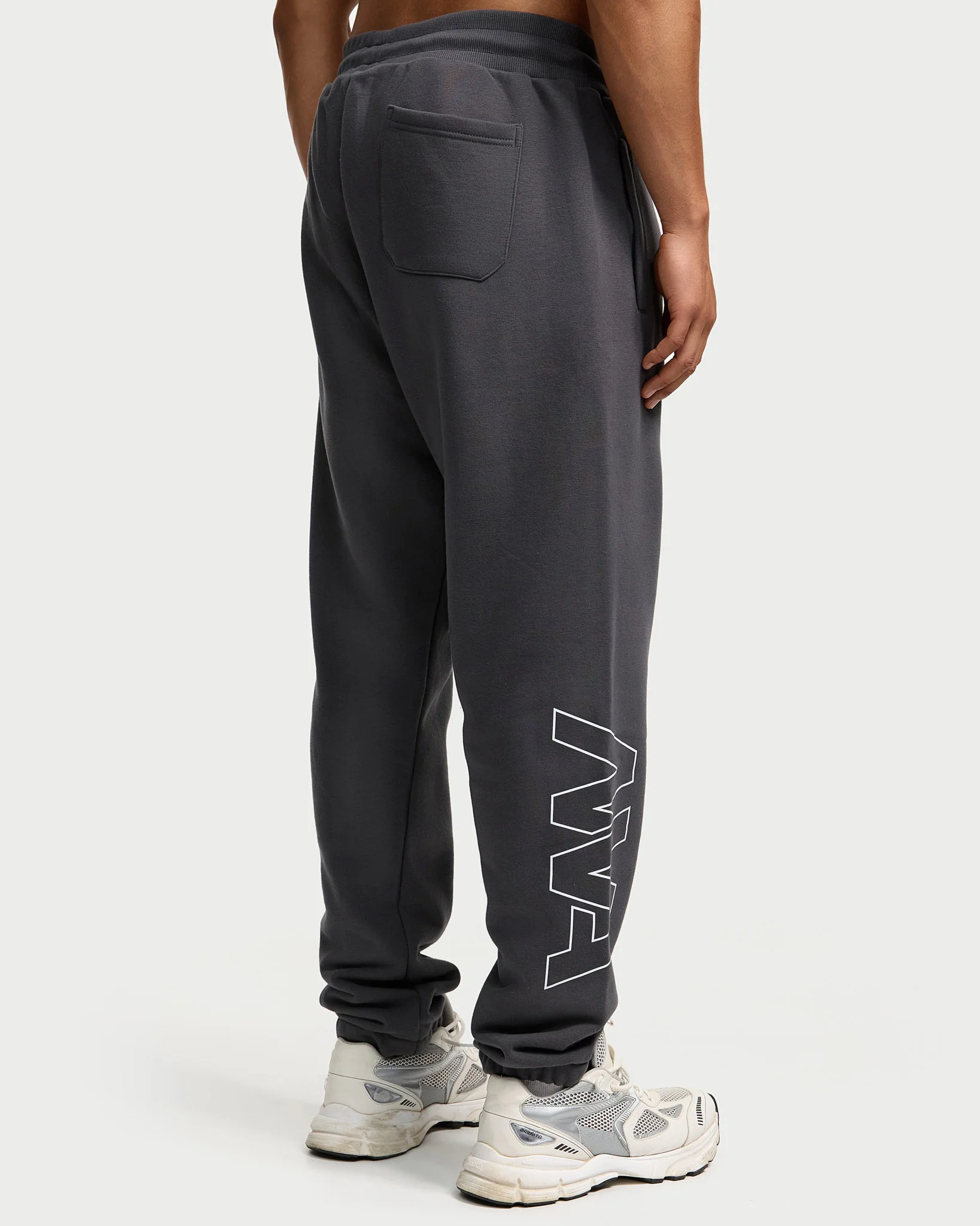 MVA Jogger - Image 32