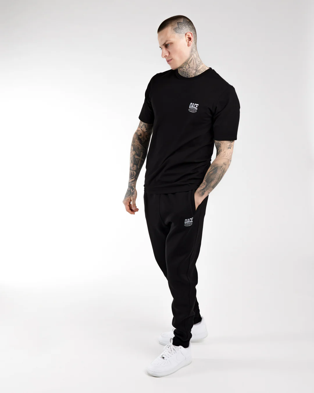United T-Shirt Men - Image 10