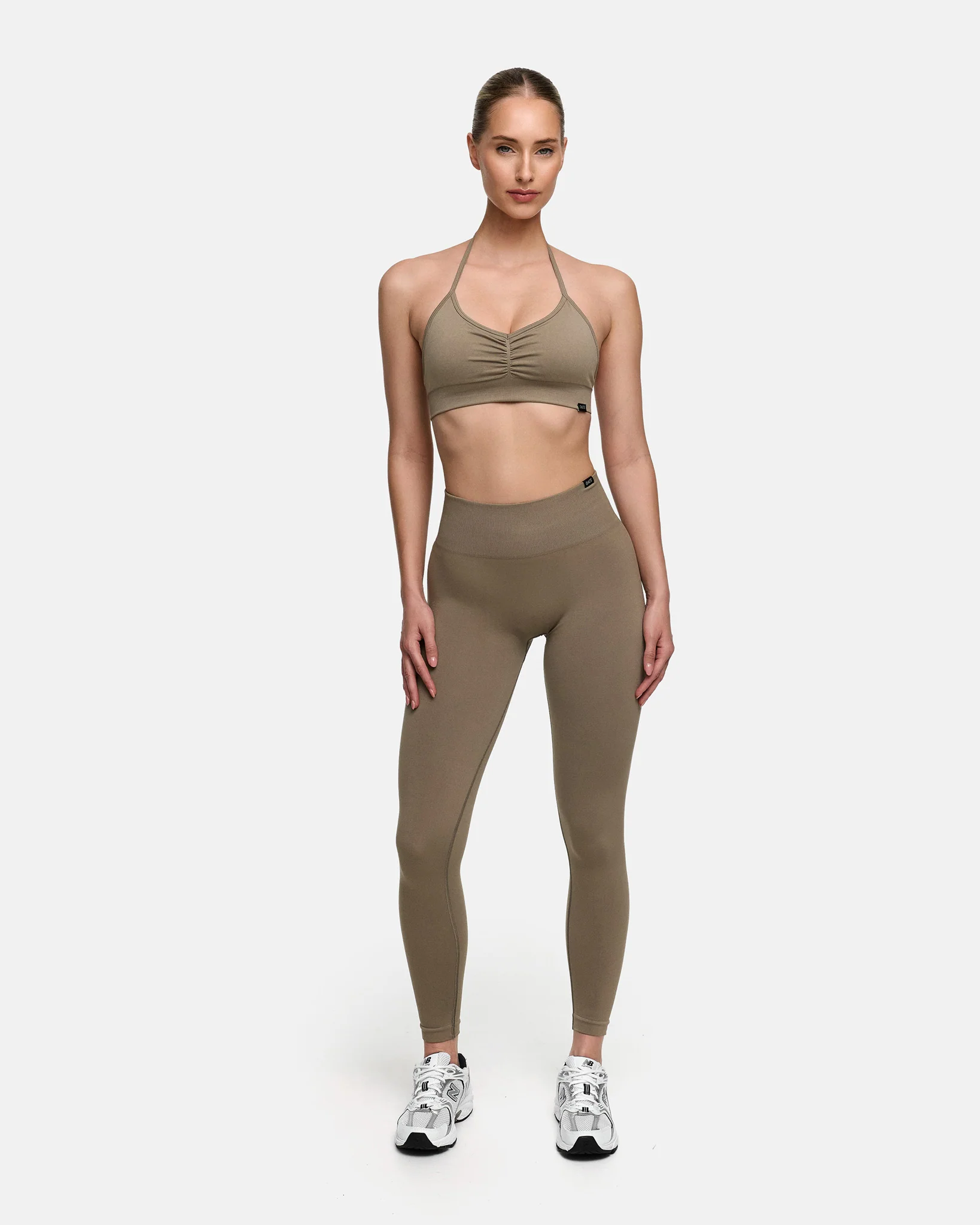 Scrunch Pro Neckholder Bra - Image 14