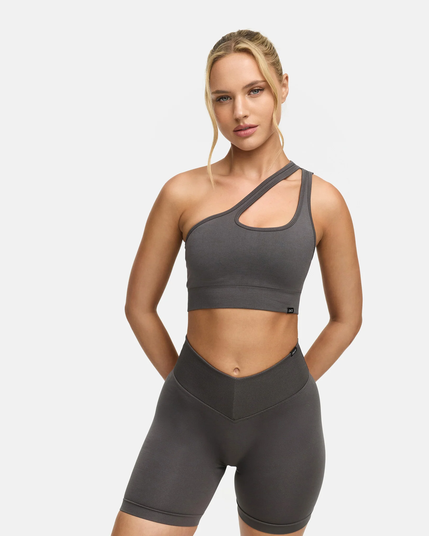 Toned One Shoulder Bra - Image 22
