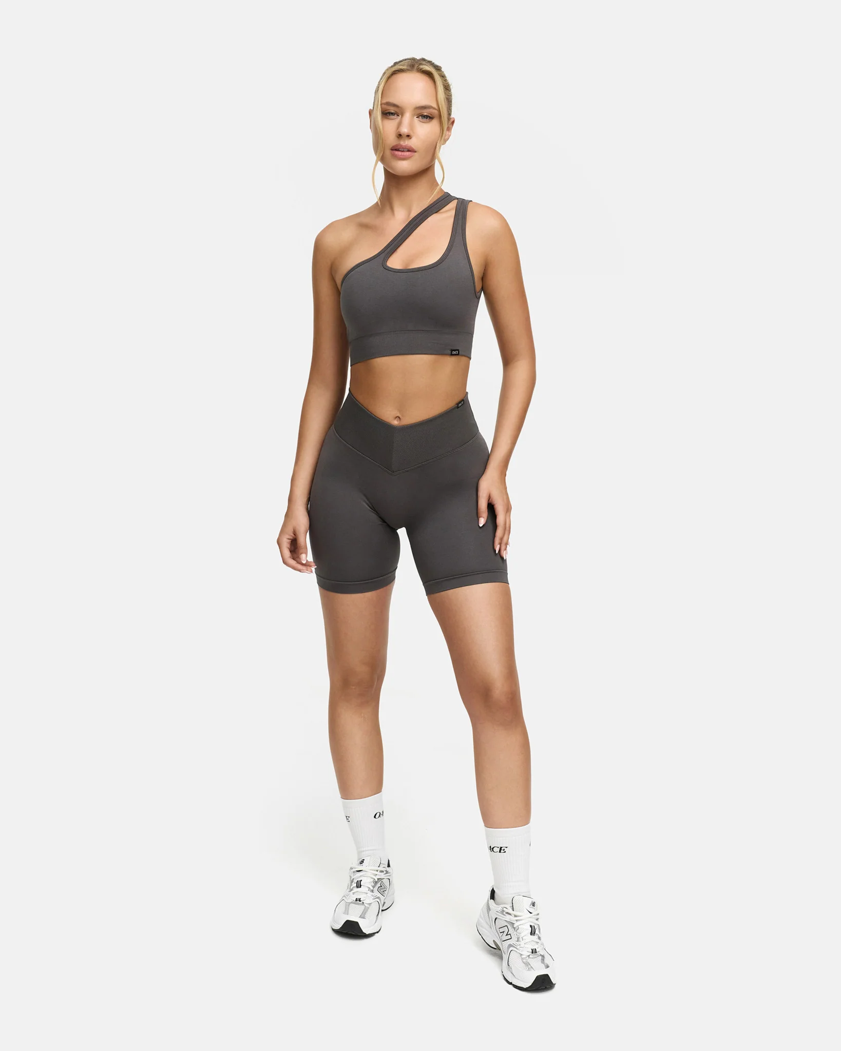 Toned One Shoulder Bra - Image 28