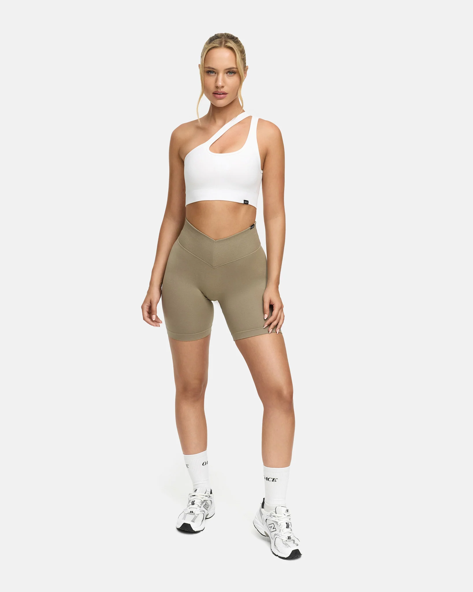 Toned One Shoulder Bra - Image 35