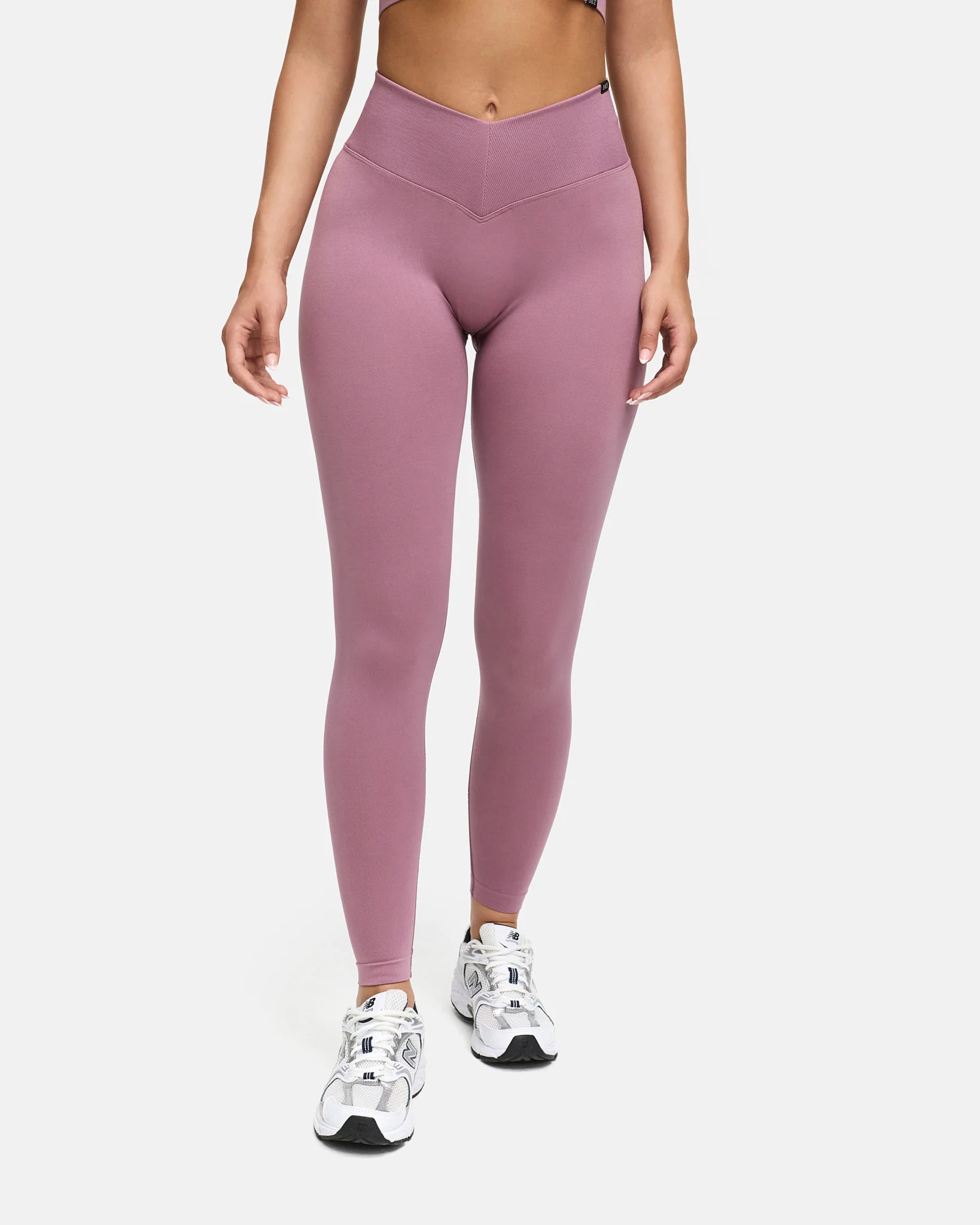 Toned V-Shape Leggings - Image 13