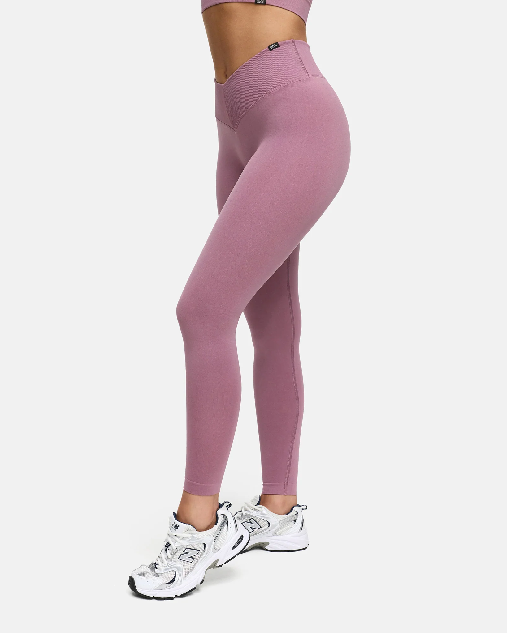 Toned V-Shape Leggings - Image 14