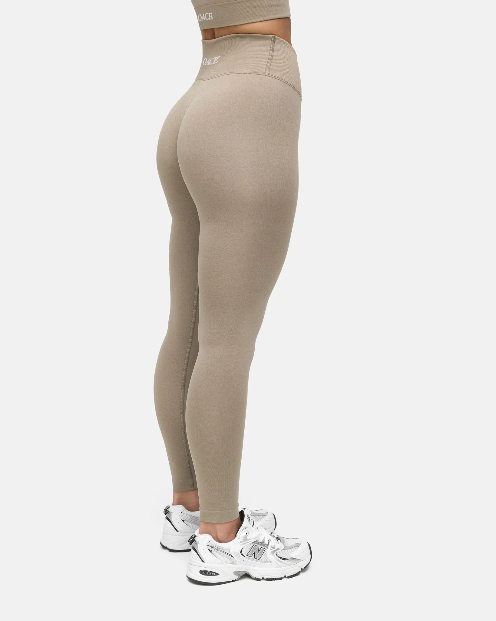 Toned V-Shape Leggings - Image 4