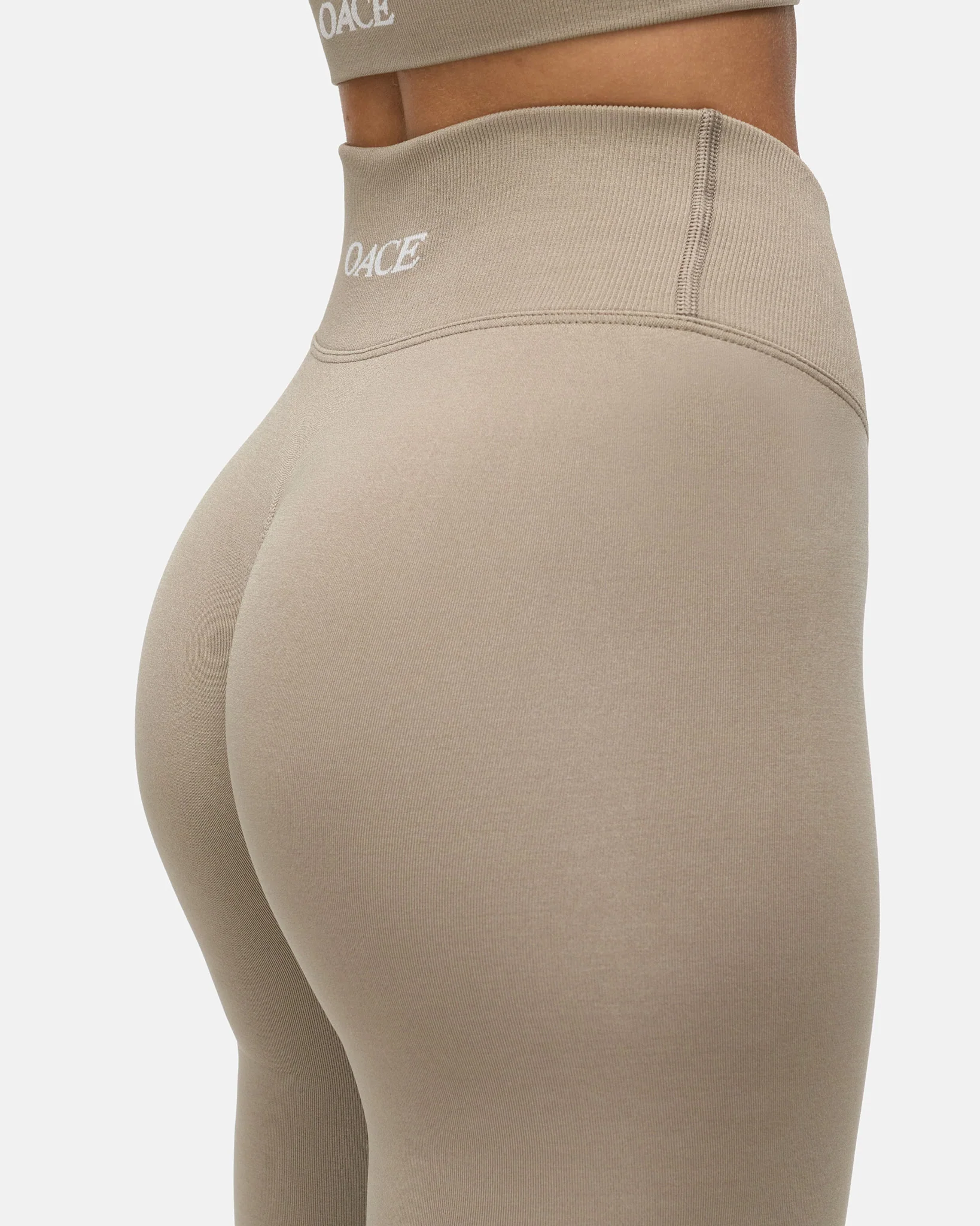 Toned V-Shape Leggings - Image 5